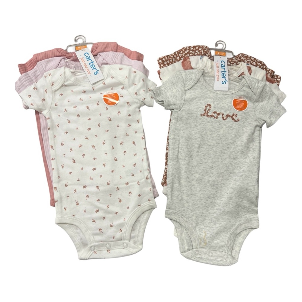 Carter's Bodysuits Set with Snap Closure size 9 Months